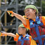 水中写真,GRAPHICJAM,グラフィックジャム,フォトギャラリー,よさこい踊り,名古屋で開催のにっぽんど真ん中祭り(どまつり)にて、北海道の学生さんは熱い！